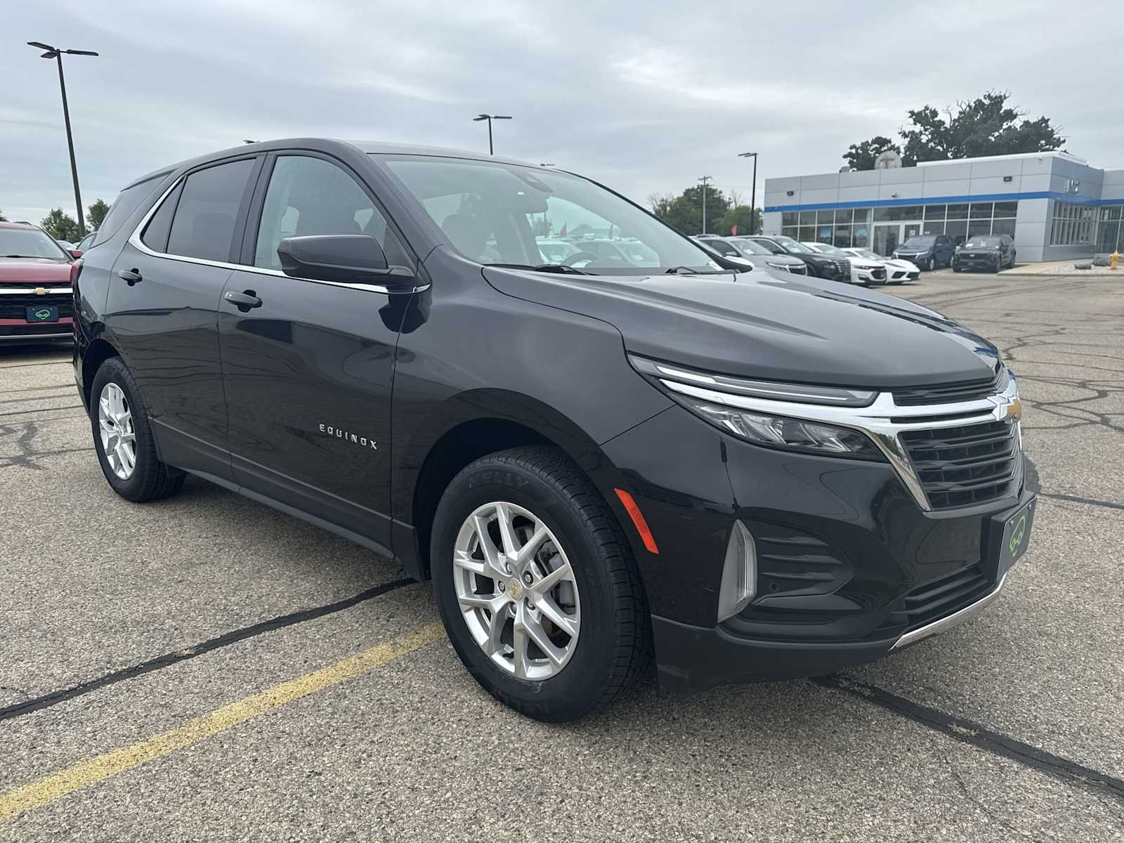 2024 Chevrolet Equinox LT - Photo 8