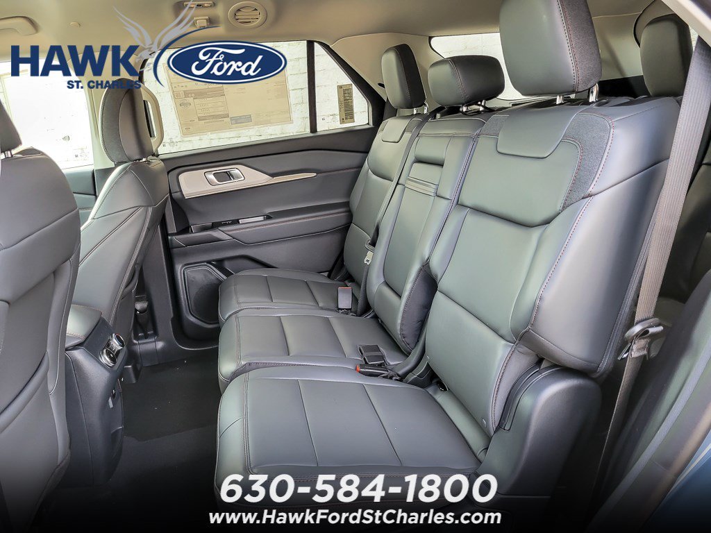 New 2026 Vapor Blue Metallic Ford Active image 9