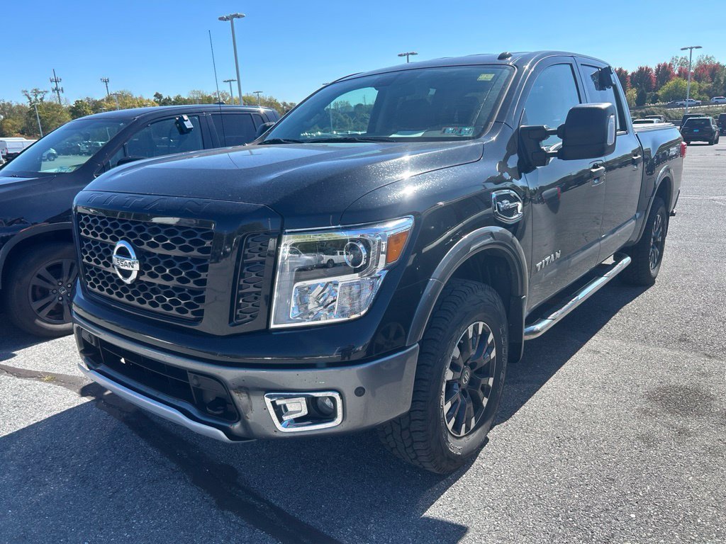 2017 Nissan Titan