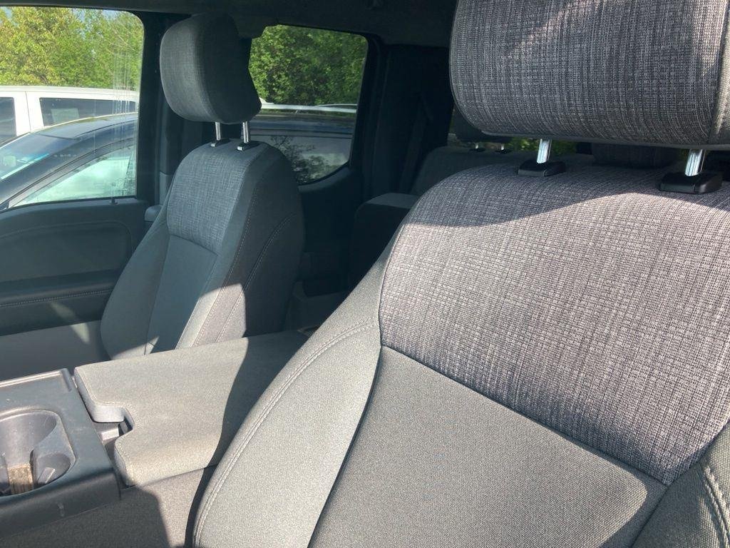 Used 2023 Black Metallic Ford XLT image 8