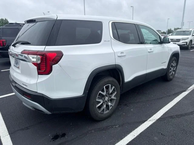 Used 2022 White GMC SLE image 6