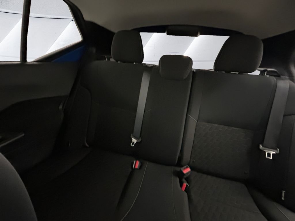 Used 2022 Blue Nissan S image 18
