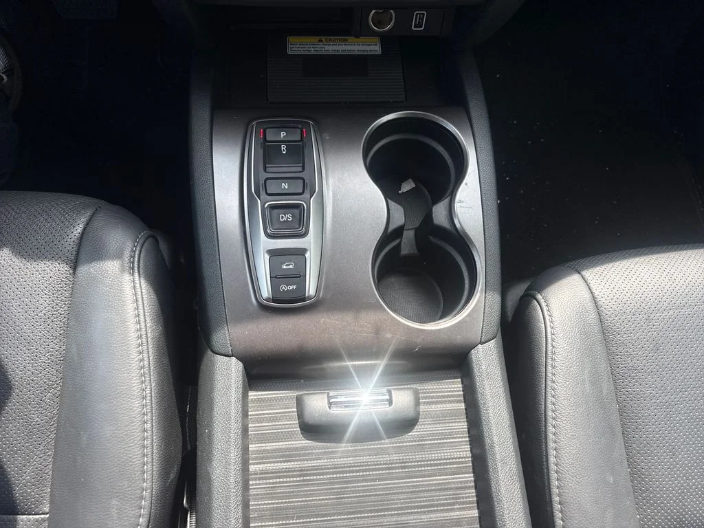Certified Used 2023 Platinum White Pearl Honda AWD EX-L image 24
