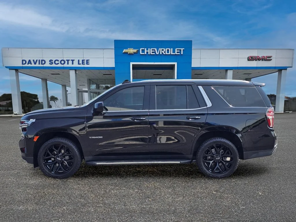 Used 2021 BLACK Chevrolet LT image 13