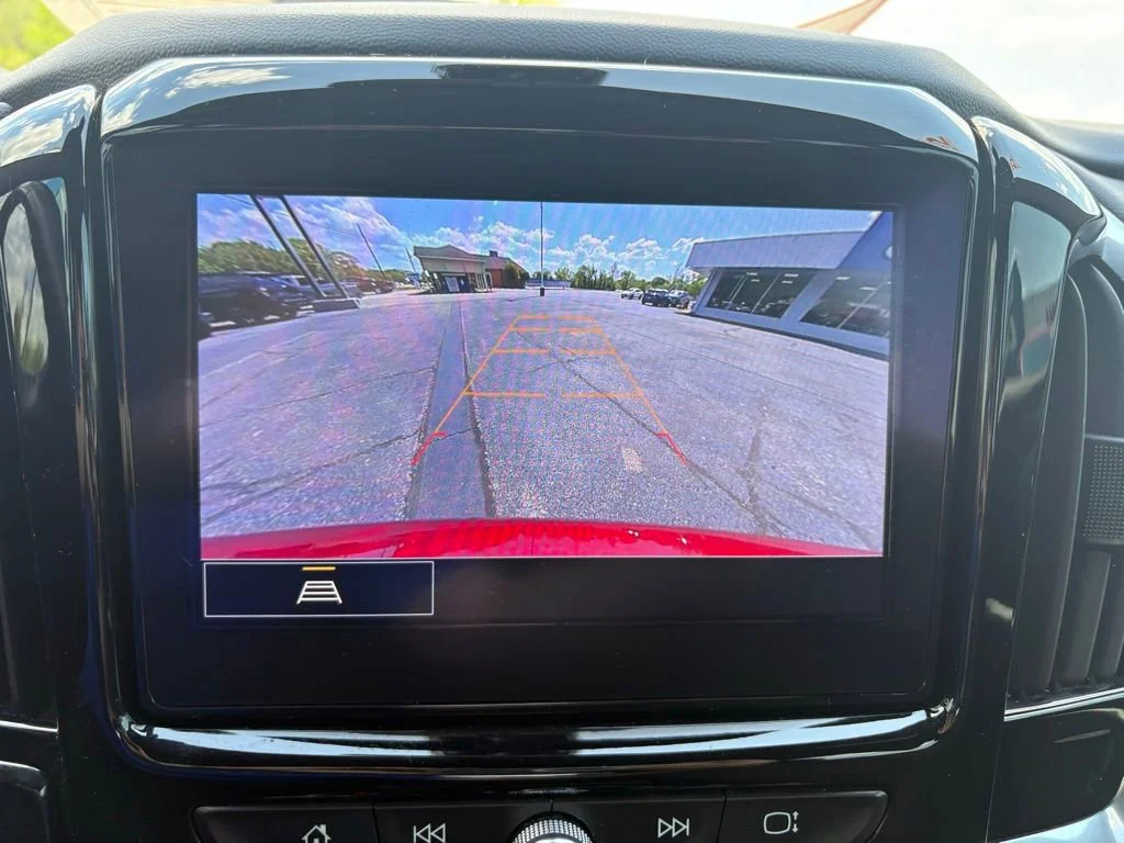 Used 2022 Cherry Red Tintcoat Chevrolet LT Cloth image 18