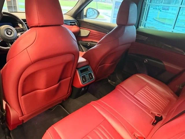 Certified Used 2023 Bianco Astro Metallic Maserati Modena image 15