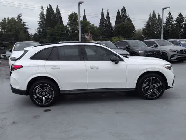 New 2026 Polar White Mercedes-Benz GLC 300 image 9