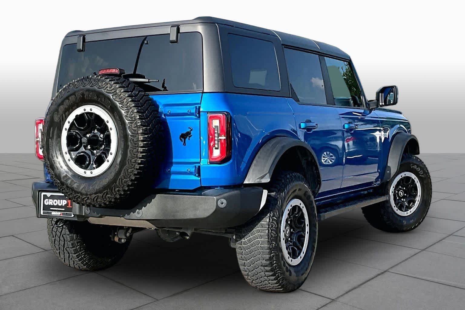 Used 2023 Velocity Blue Metallic Ford Outer Banks image 12