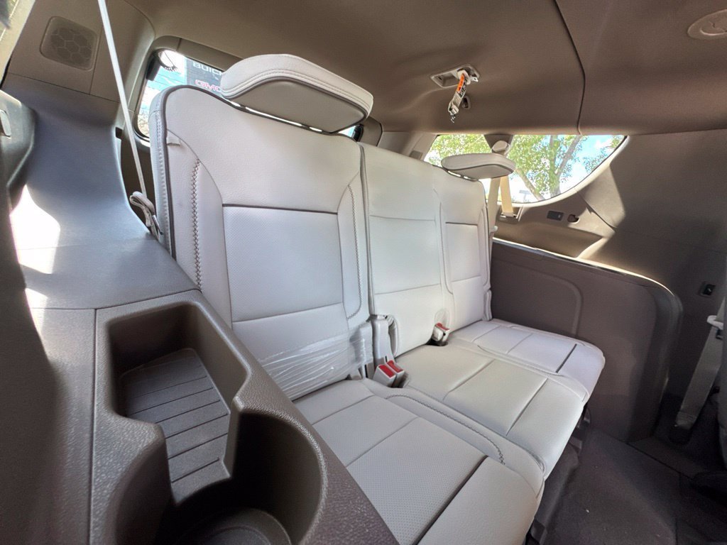 2026 GMC Yukon XL Denali - Photo 23