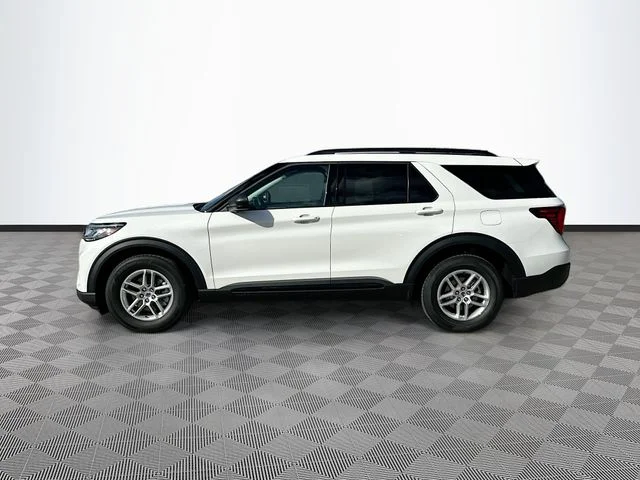 New 2026 White Metallic Ford Active image 3