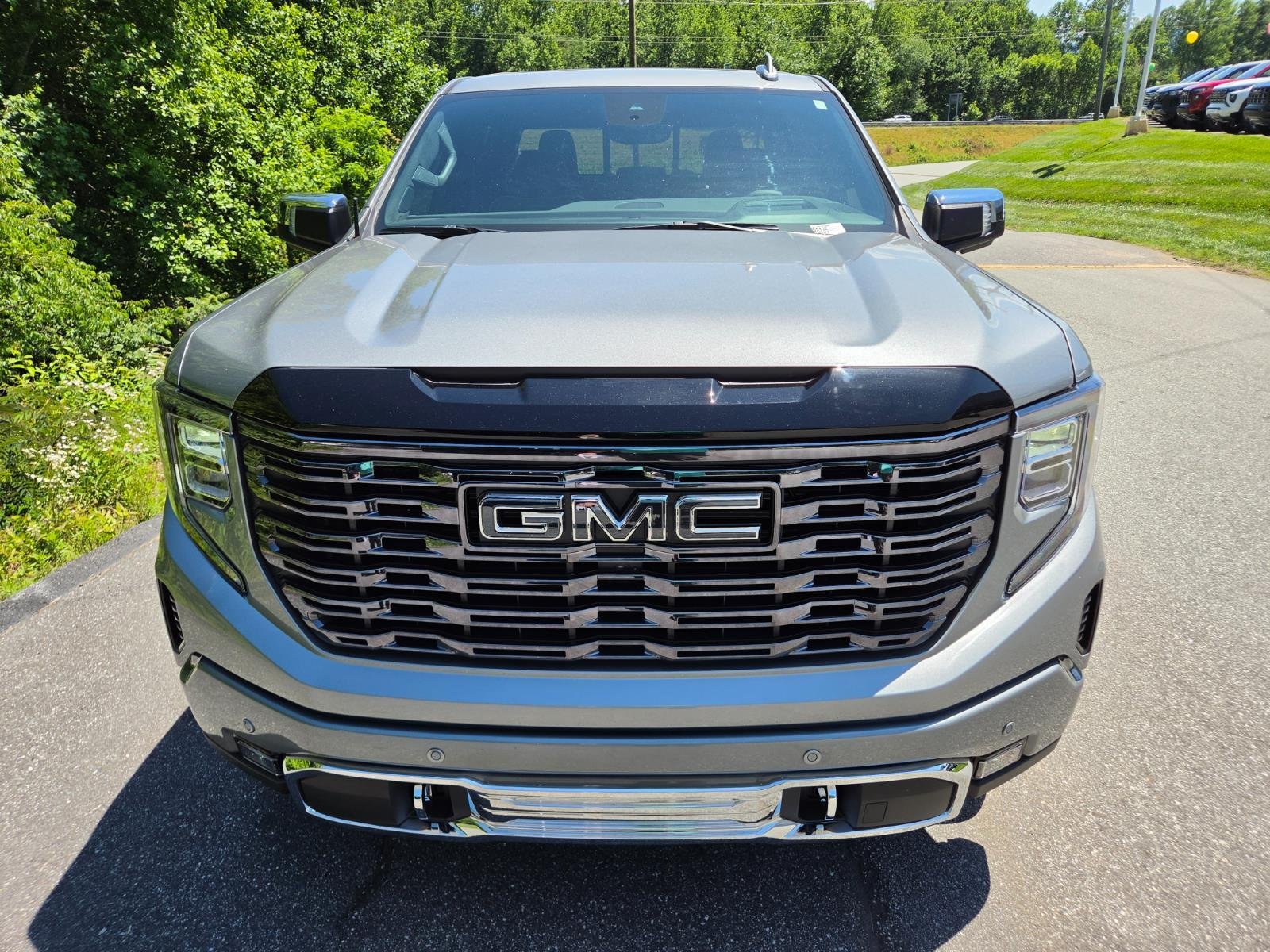 Used 2025 Sterling Metallic GMC Denali Ultimate image 2