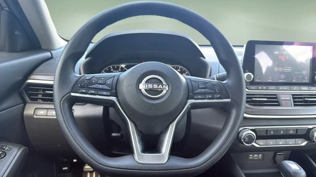 Used 2024 Gun Metallic Nissan 2.5 SV image 9
