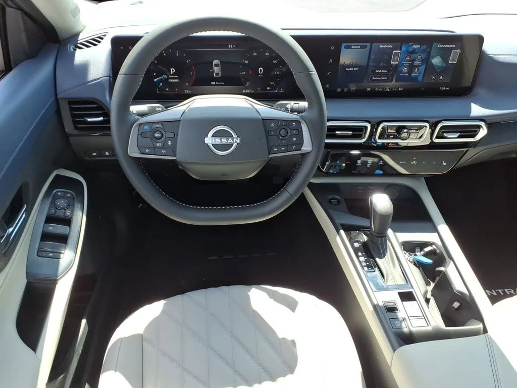 New 2026 Everest White Pearl TriCoat / Super Black Two-tone Nissan Platinum image 7