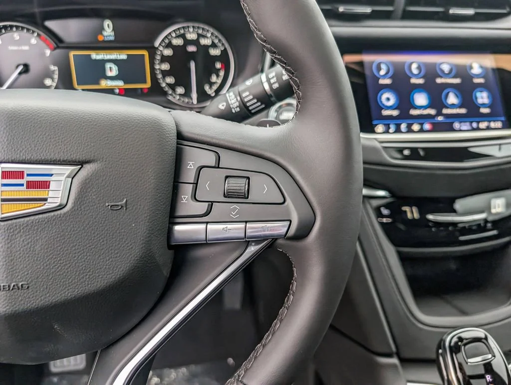 2025 Cadillac XT6 Luxury - Photo 28