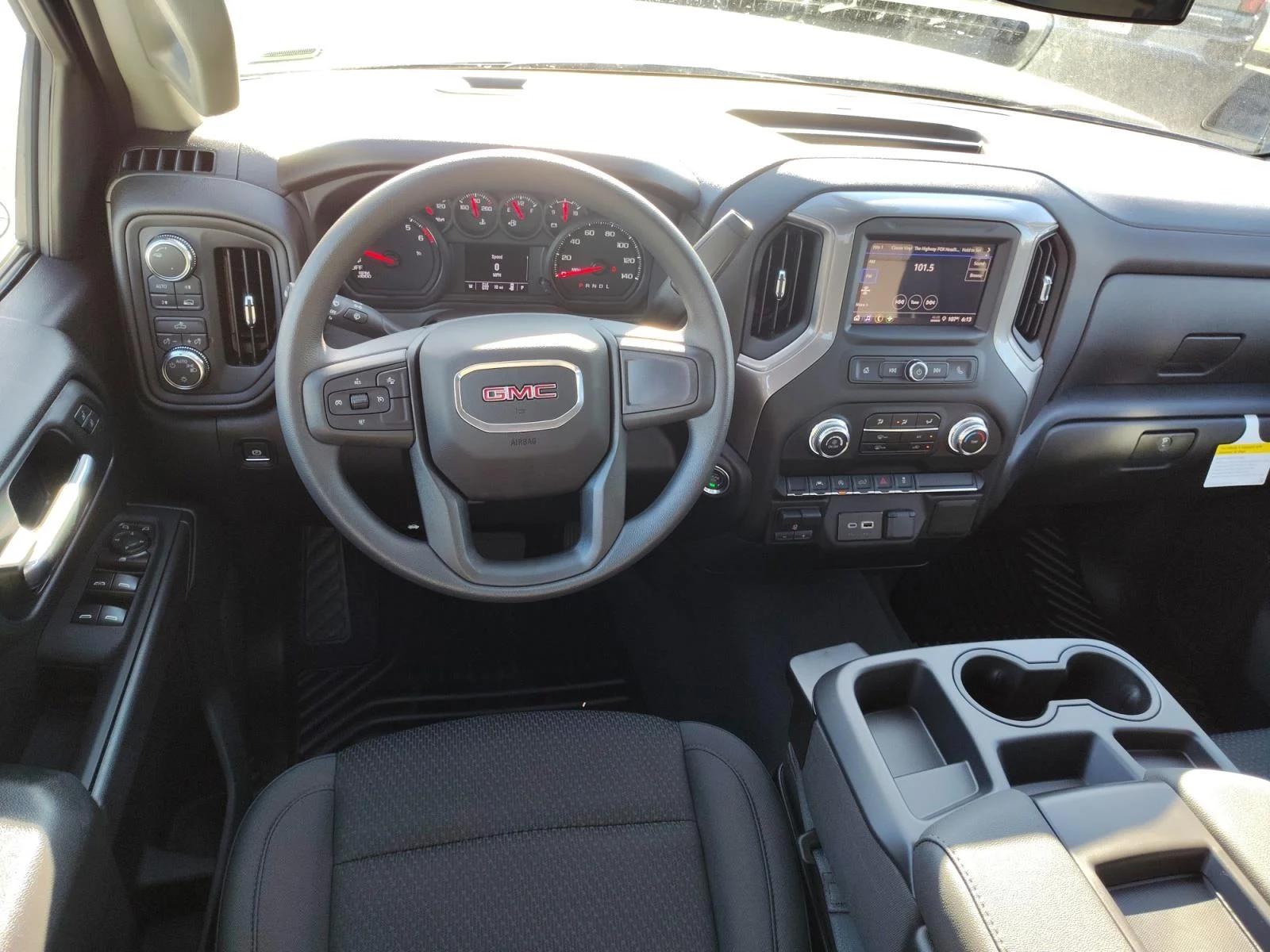 2026 GMC Sierra 1500 Pro - Photo 9