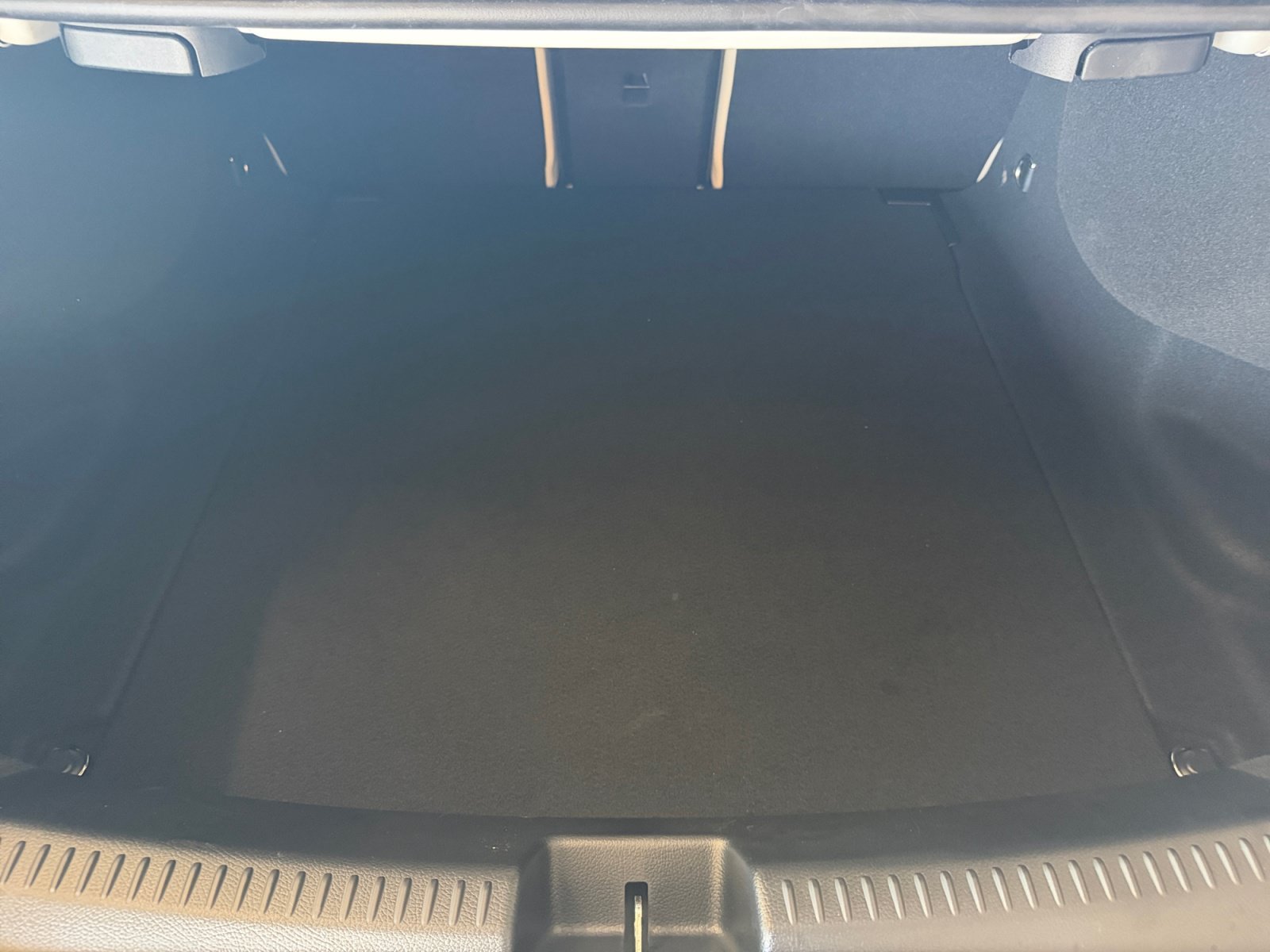 Certified Used 2026 Polar White Mercedes-Benz CLA 250 image 19