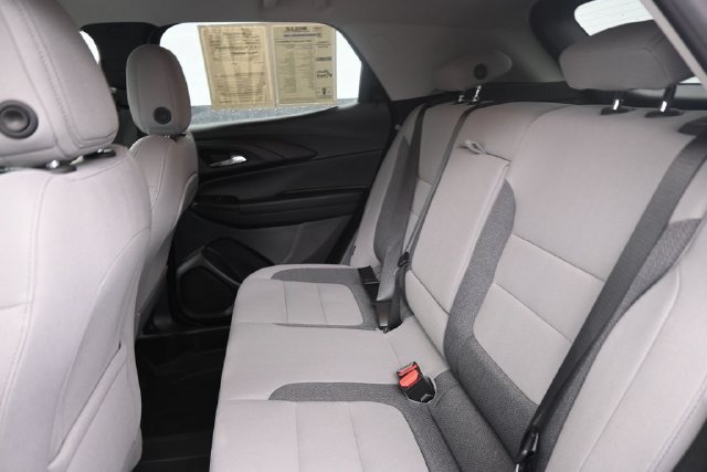 Used 2026 Summit White Chevrolet LT image 21