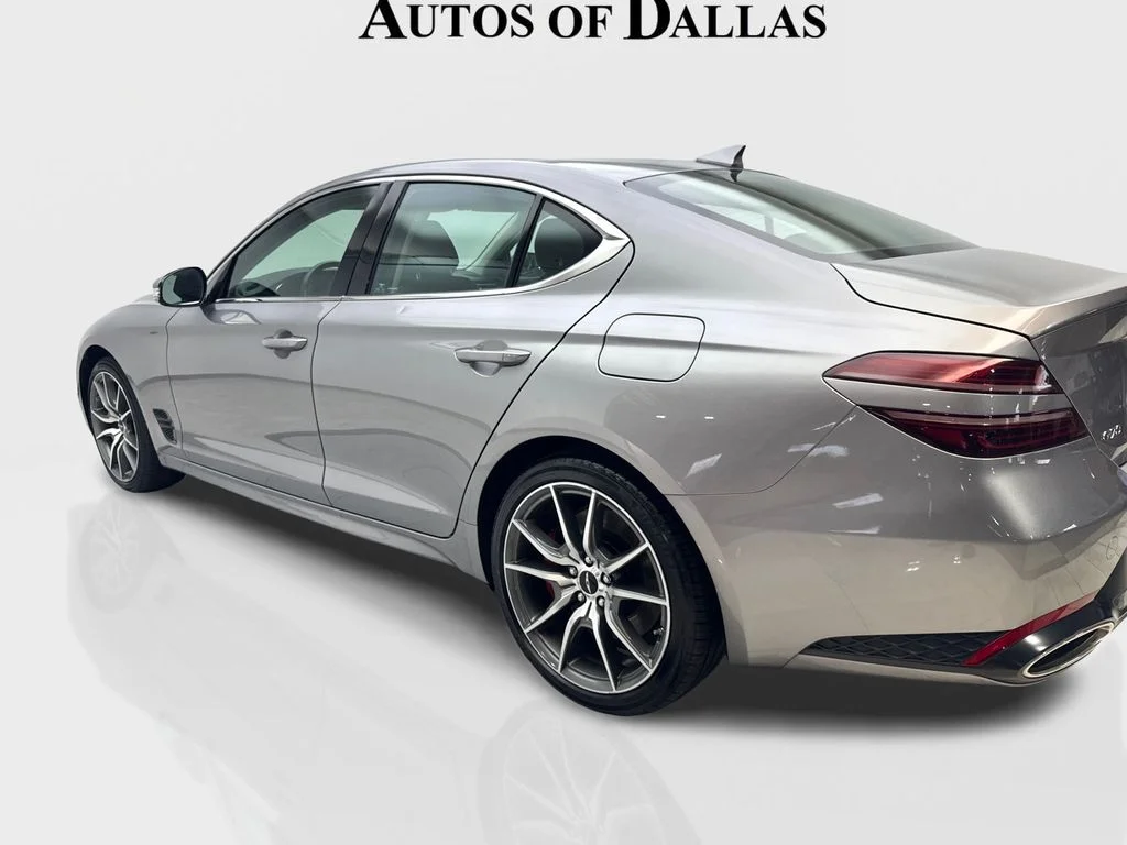 Used 2025 Silver Genesis 2.5T image 14