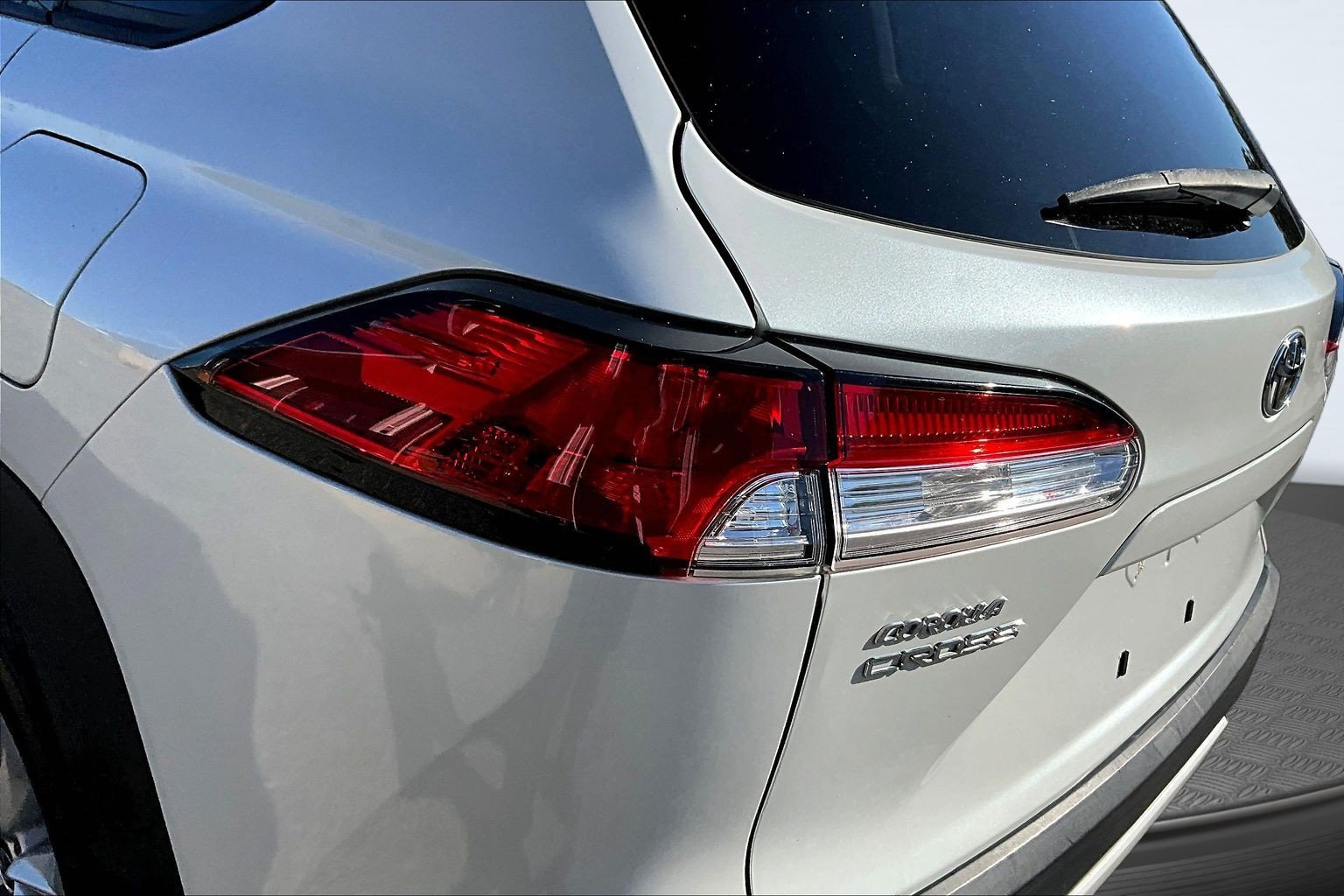 Used 2023 Beige Toyota LE image 20