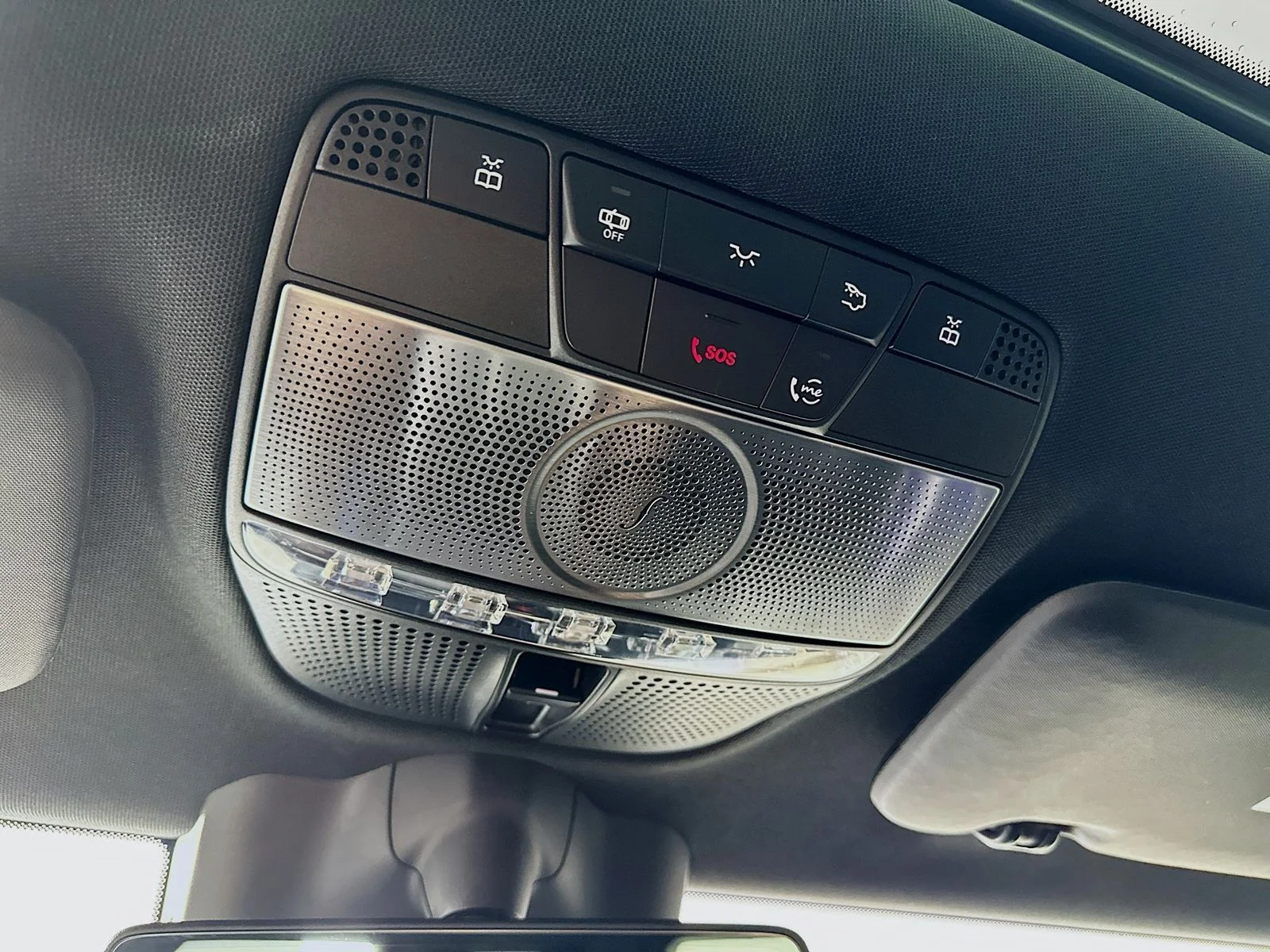 Used 2019 White Mercedes-Benz  image 30
