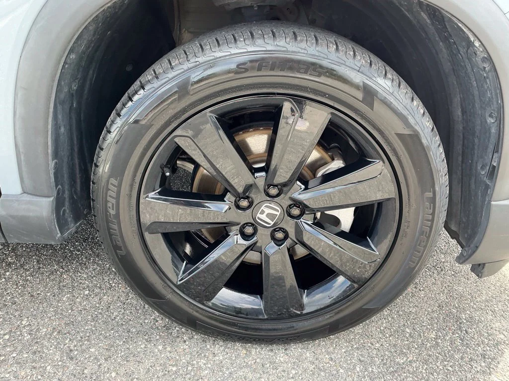 Used 2025  Honda Black Edition image 15