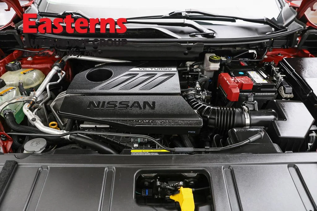 Used 2023 Red Nissan SV image 7