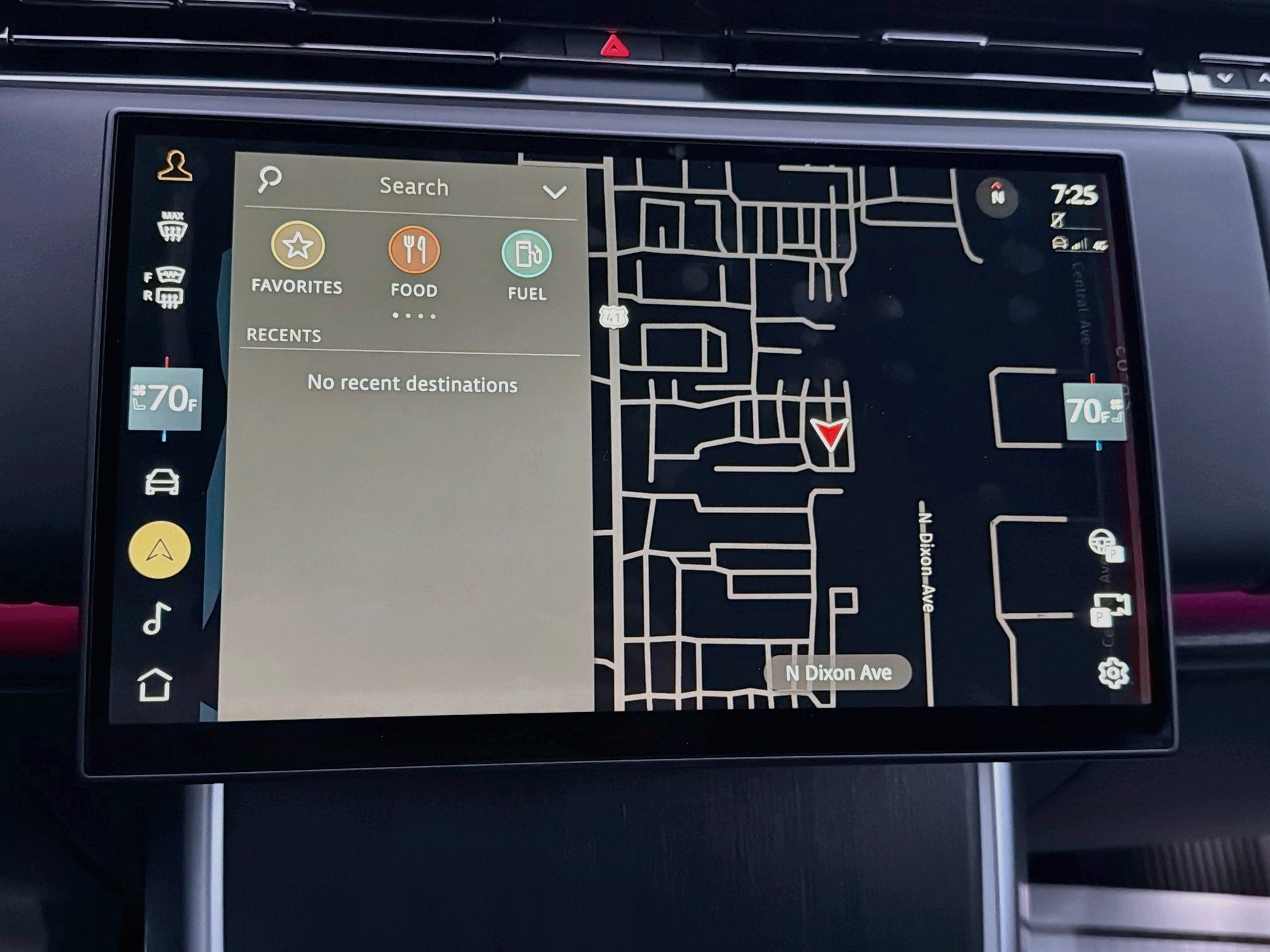 New 2027 Fuji White LAND ROVER  image 32