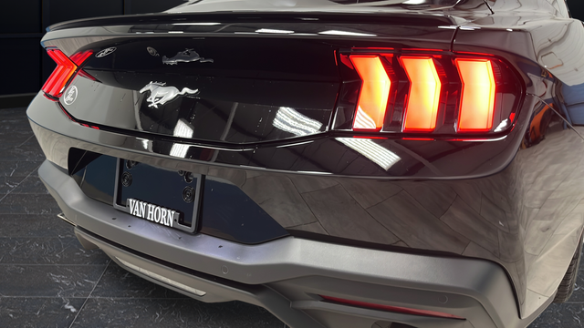 Used 2025 Shadow Black Ford EcoBoost Premium image 37