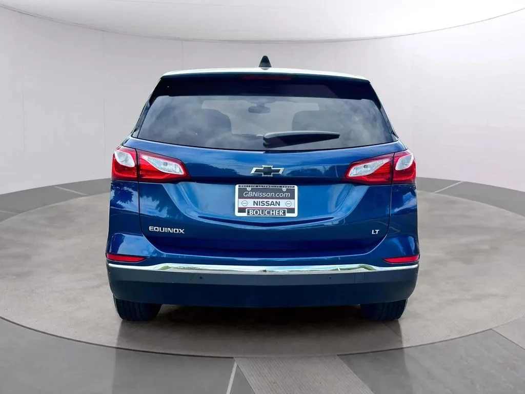 Used 2019 Pacific Blue Metallic Chevrolet LT image 4