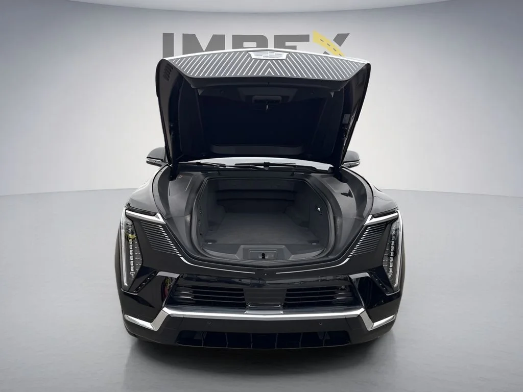 Used 2025 Black Cadillac Luxury 2 image 33