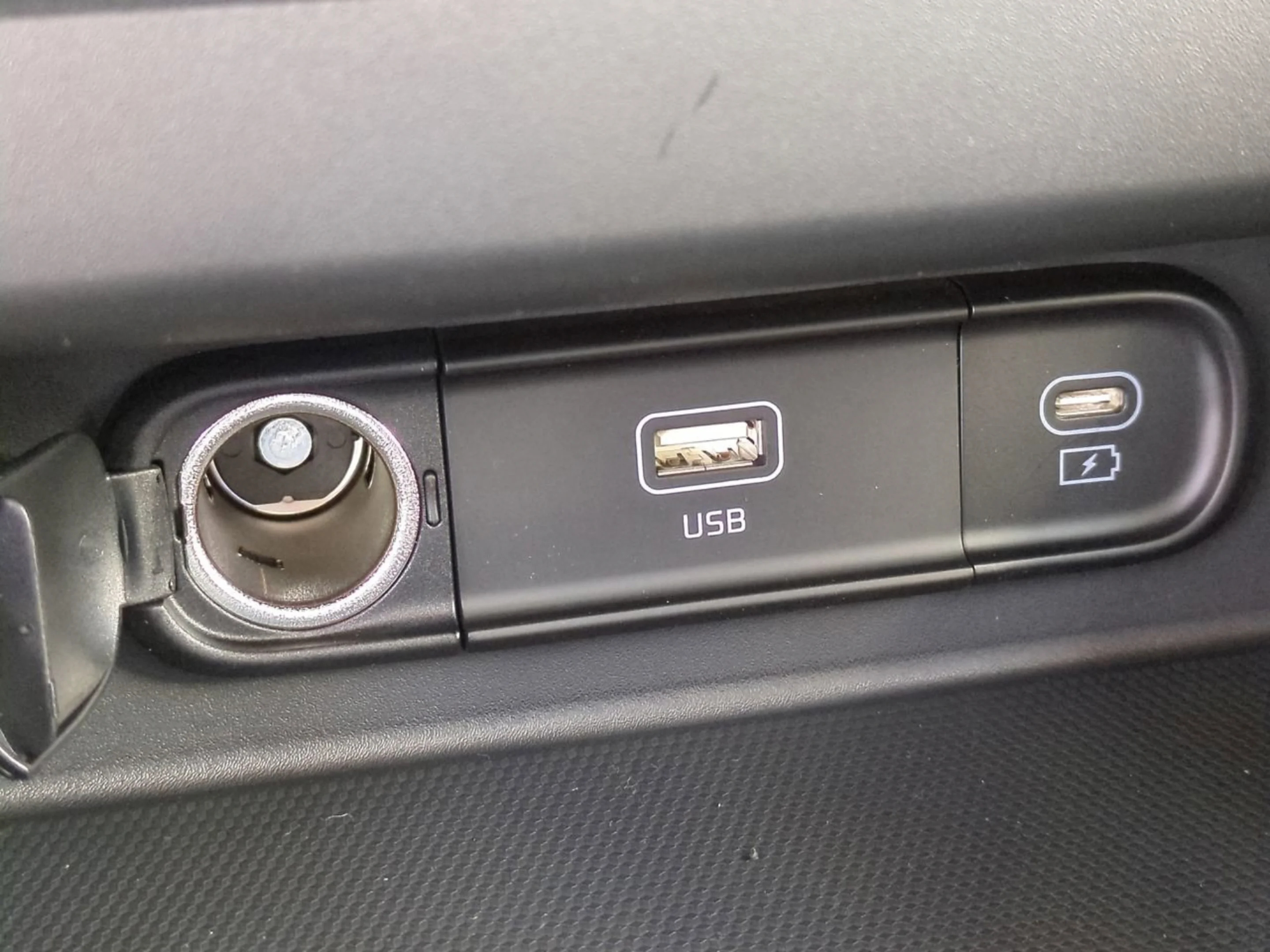 New 2026 Fusion Black Kia EX image 27