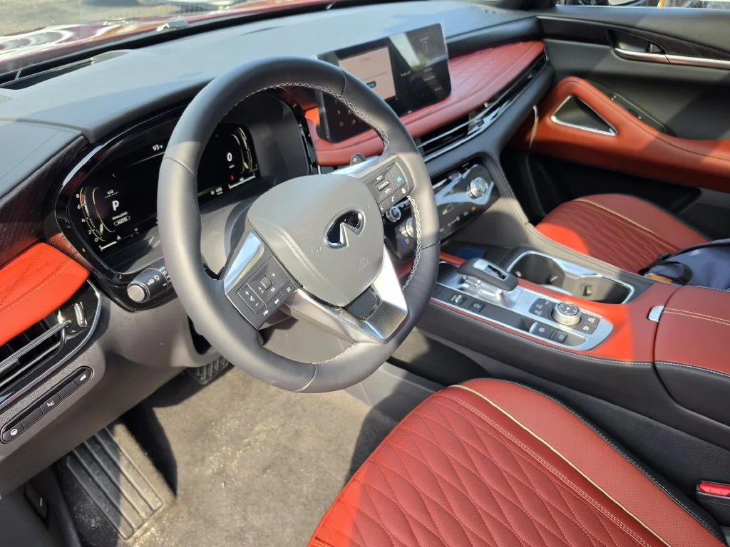 New 2027 2T SUN RED INFINITI Autograph AWD image 15