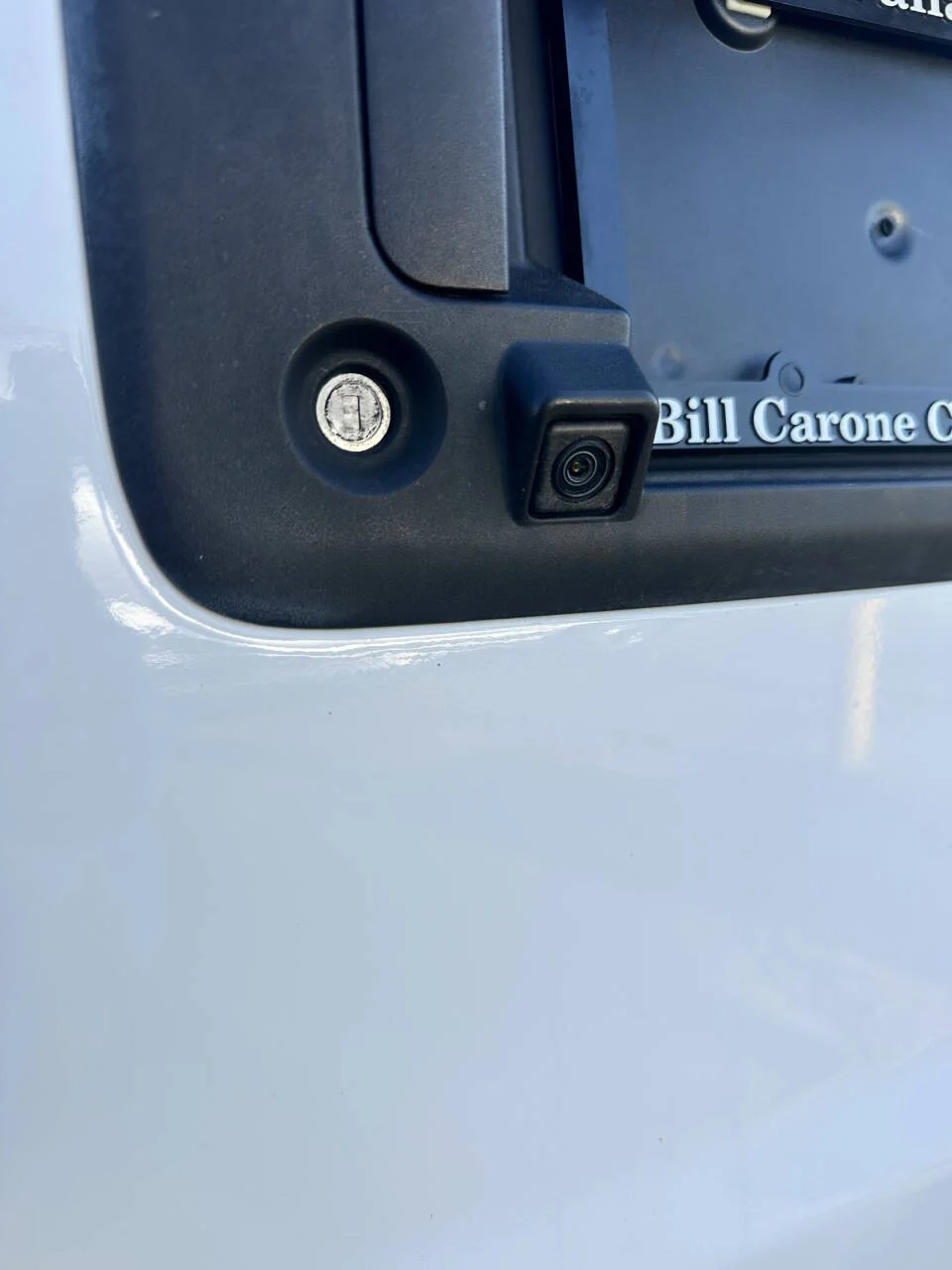 Used 2023 White Chevrolet 2500 3dr Cargo Van image 9