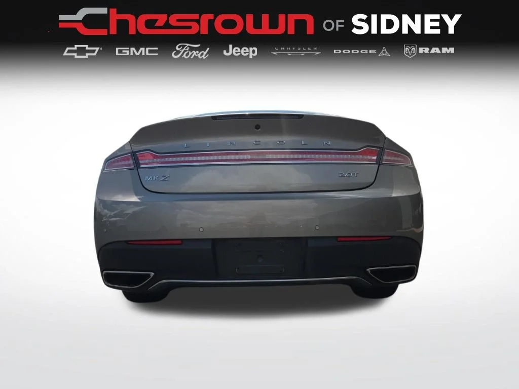 Used 2018 Brown Lincoln Select image 14