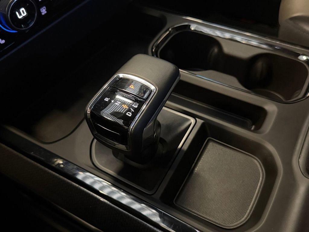 2024 Chevrolet Silverado 1500 ZR2 - Photo 34