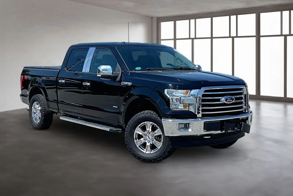 Used 2017 Black Ford XLT image 13
