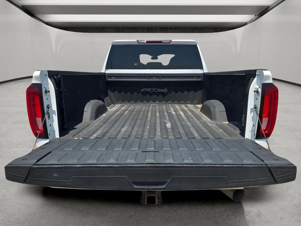 Used 2021 Summit White GMC AT4 image 9