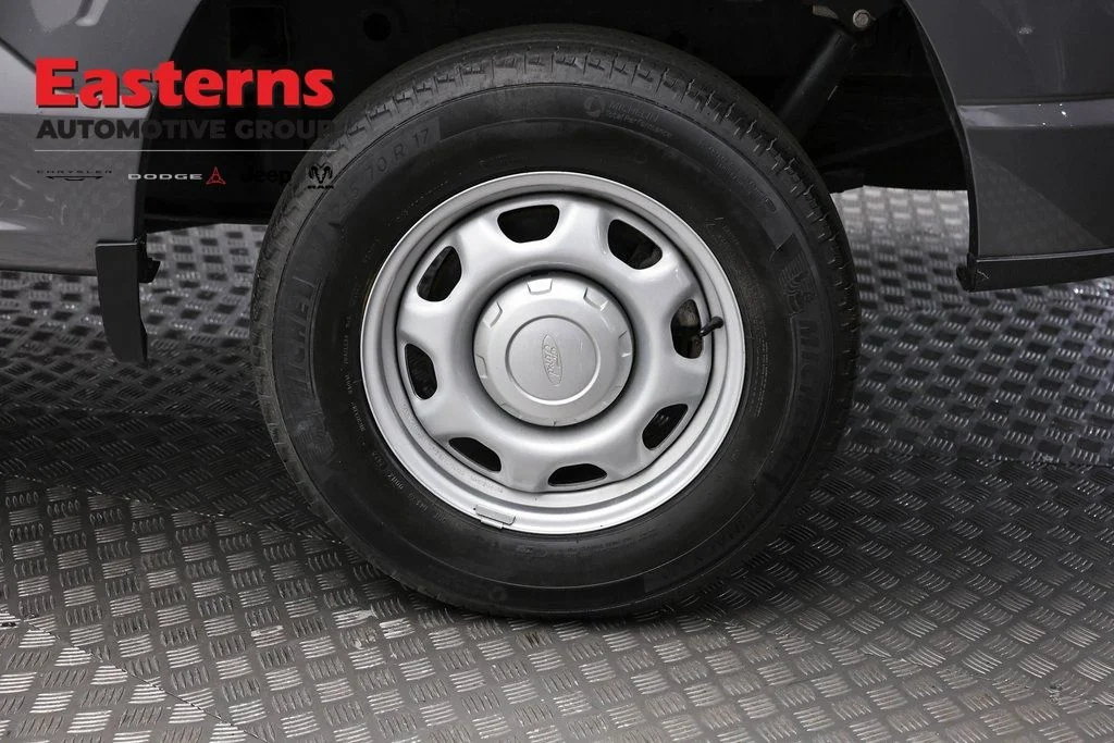 Used 2022 Gray Ford XL image 11