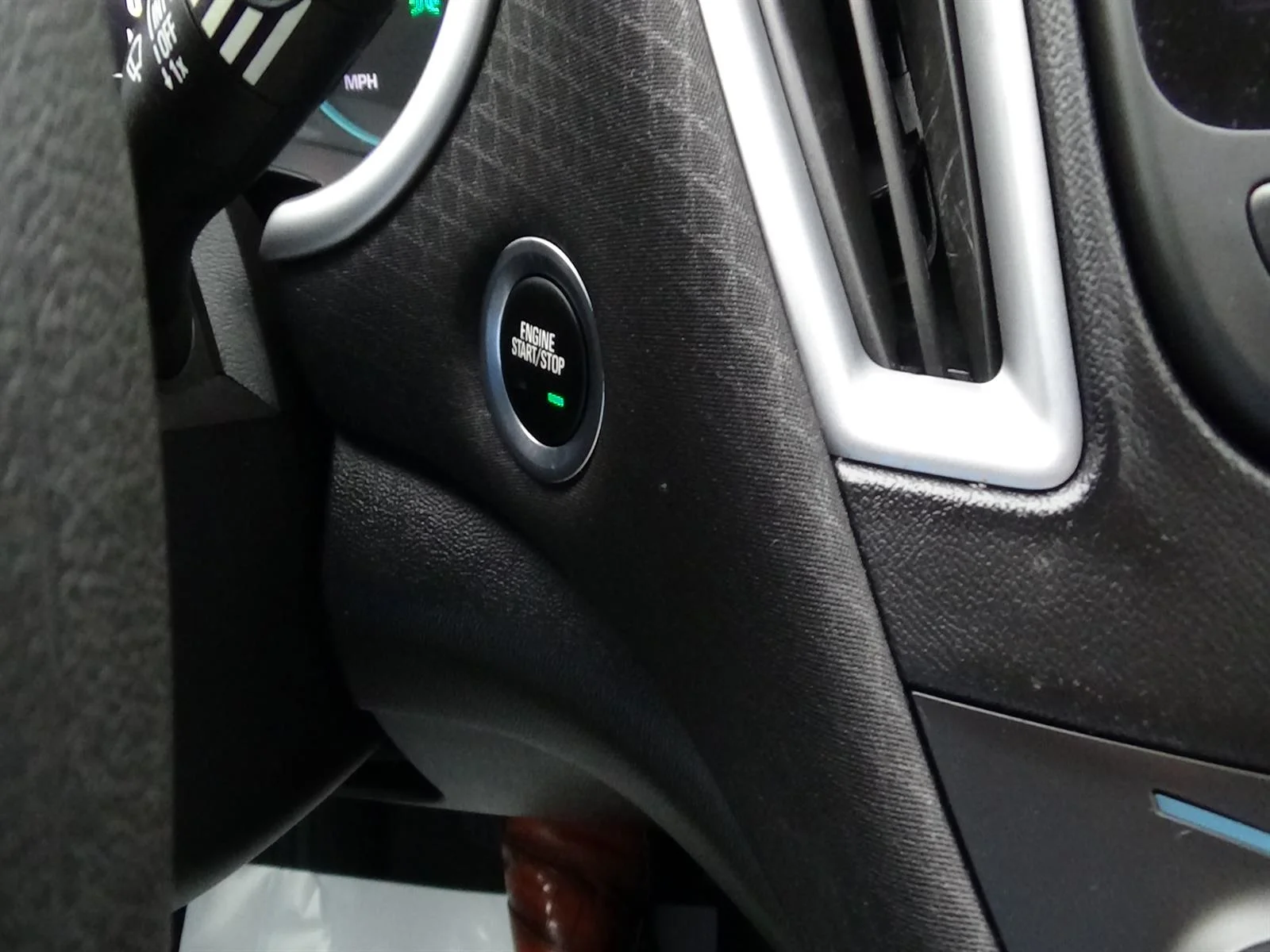 Used 2023 Dark Ash Metallic (g6m) Chevrolet LT image 22