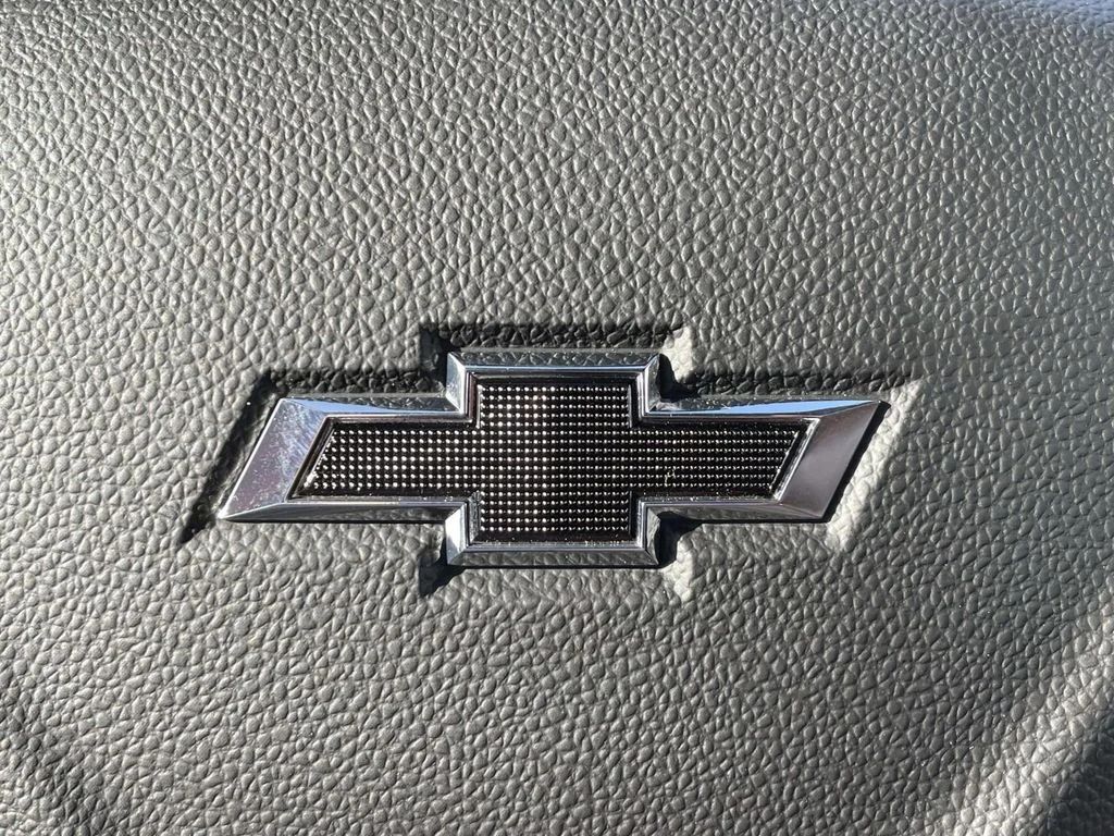 New 2026 Marina Blue Metallic Chevrolet 1RS image 31