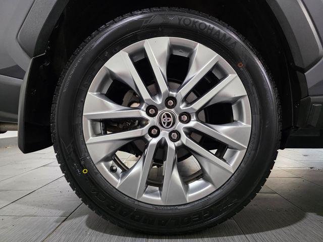 Certified Used 2024 MAGNETIC GRAY MET. Toyota  image 24