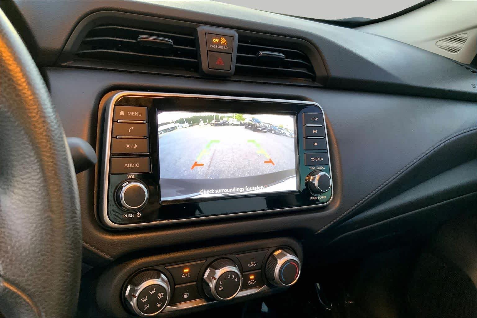 Used 2023 Super Black Nissan S image 18