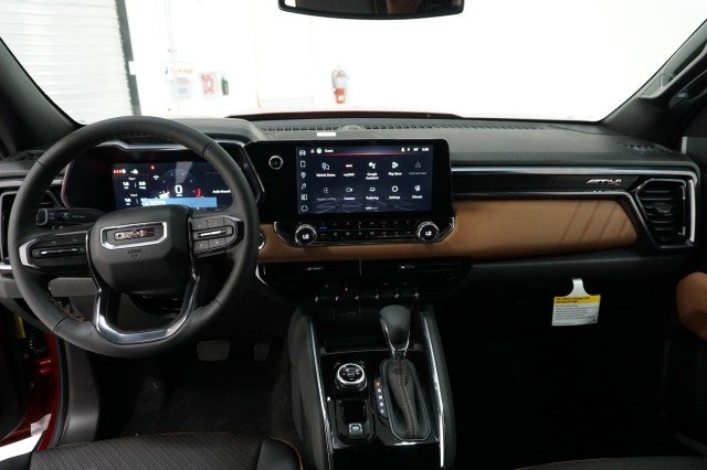 2026 GMC Canyon AT4 - Photo 20