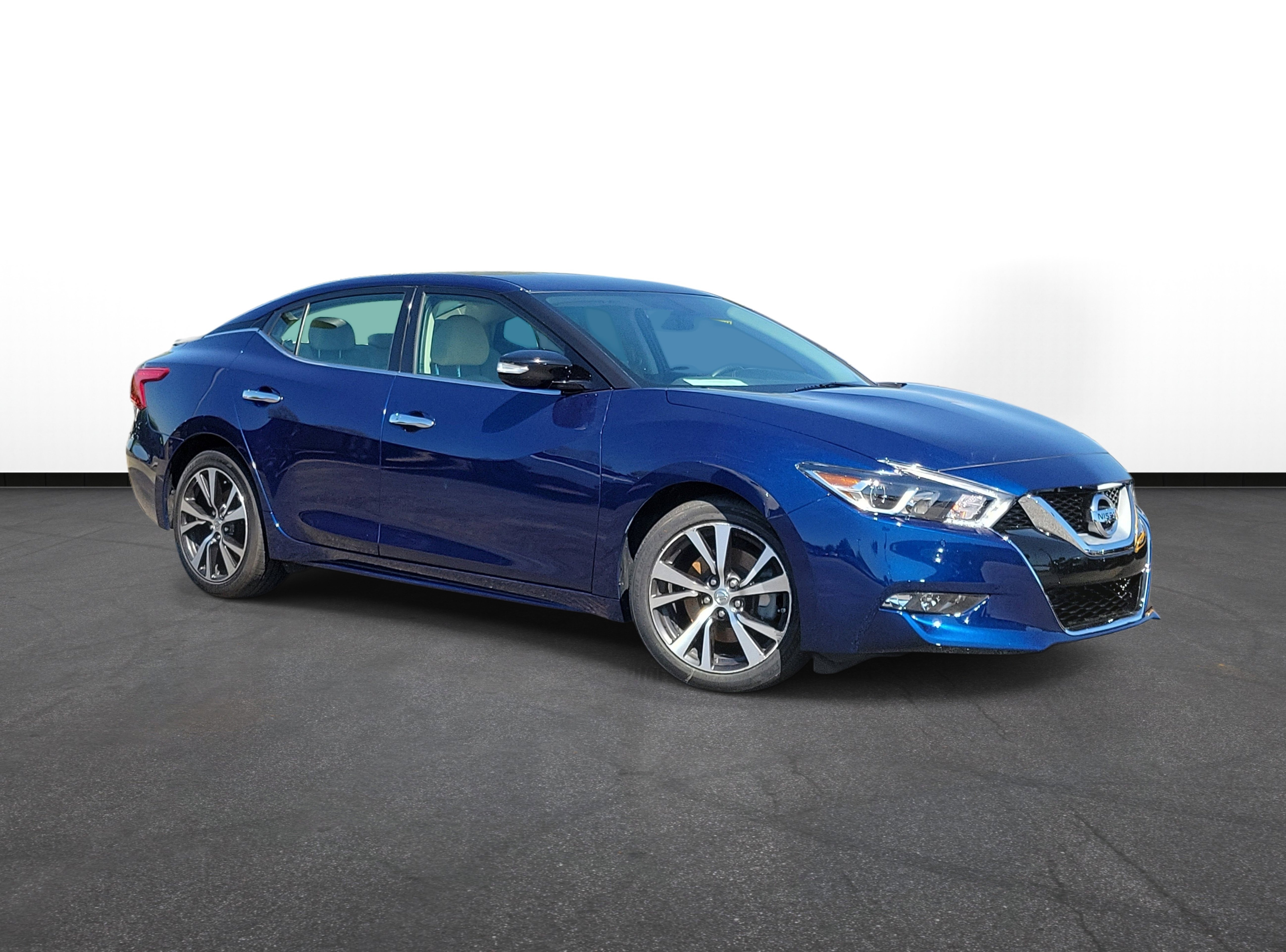 2016 Nissan Maxima 3.5 SV's photo