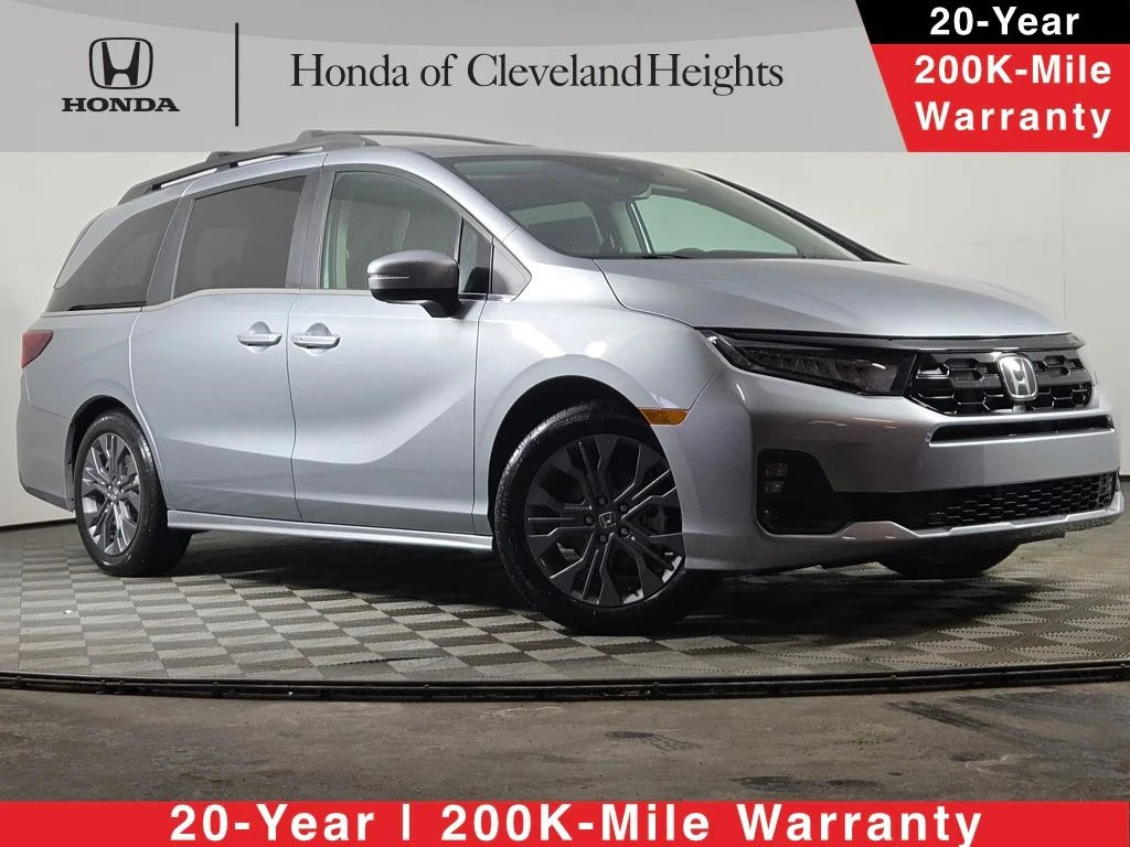 New 2026 Honda Odyssey Touring 4D Passenger Van in Cleveland