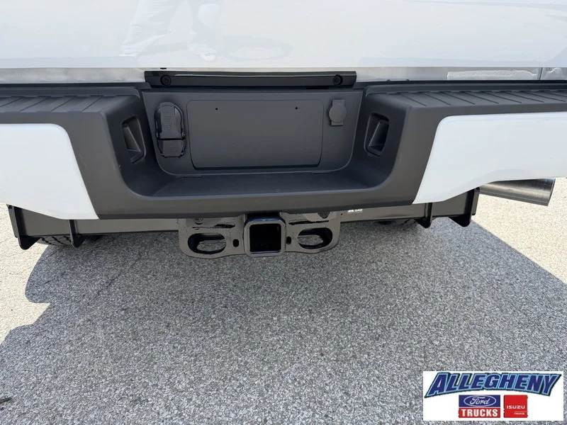 New 2026 Oxford White Ford XL image 9