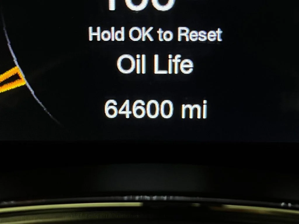 Used 2020 White Jeep Laredo E image 28
