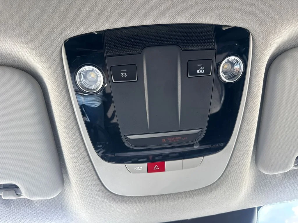2025 Kia Seltos S - Photo 28