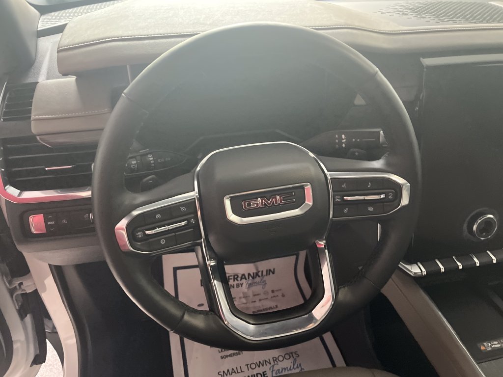 Used 2026 White GMC Elevation image 16