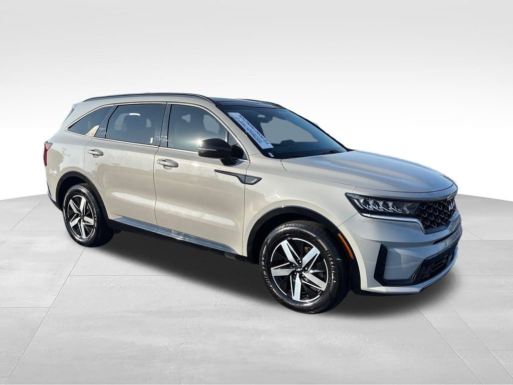 Used 2022 Gray Kia EX image 8